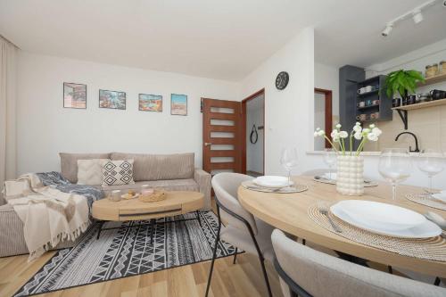 Cosy Two-bedroom Apartment in a Great Location near PGE by Noclegi Renters, Warszawa (zdjęcie 11)