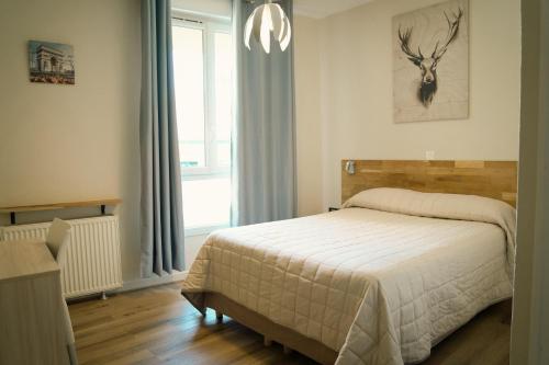 Hotel In Paris - Hôtel - Aubervilliers