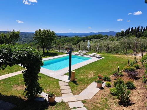 Басейн, La Favilletta Casa Vacanze in Ріньяно Сульарно