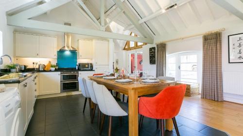 Buitenkant, Ty Siam in Niwbwrch