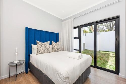 Two-Bedroom Apartment room in The Monroe Unit 1