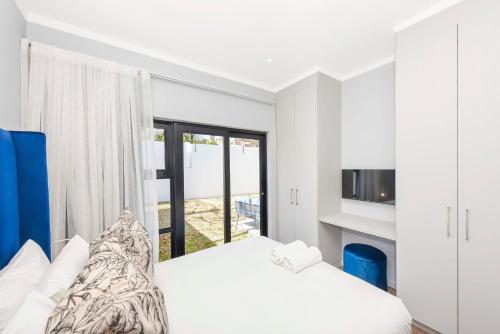 Two-Bedroom Apartment image 10