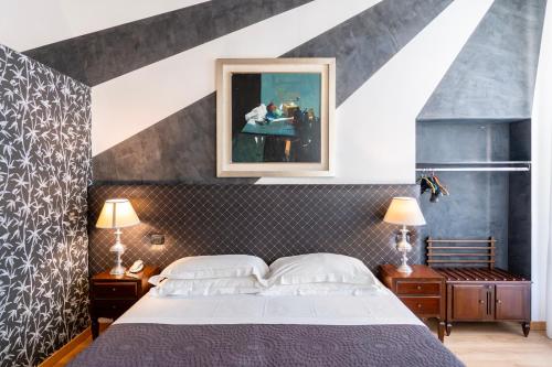 Superior Double Room image 6