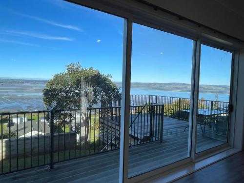 Elevated Sea View Home in Kawhia in Waitomo