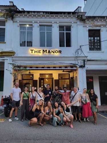 The Manor Hostel - Hostel with Private Pool - image 14