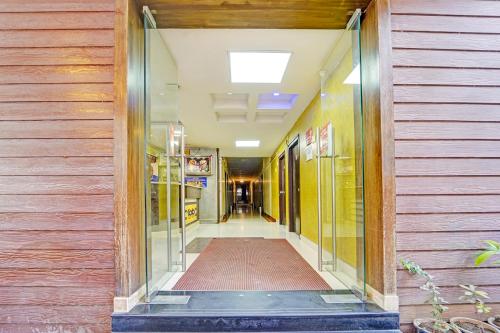 ทางเข้า, Hotel O Maruthi Gandhi Park in รธินา สพาปาธี ปุรัม