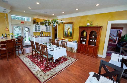 The Mount Vernon Inn