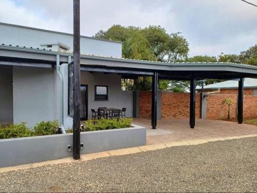 Nonaka, Louis Trichardt