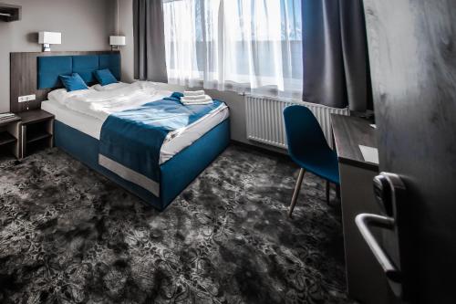 1 queen bed