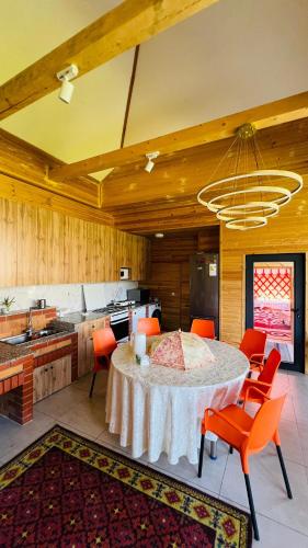 Asylai Guesthouse in Naryn