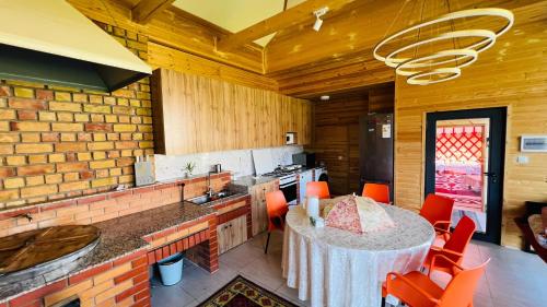 Asylai Guesthouse in Naryn