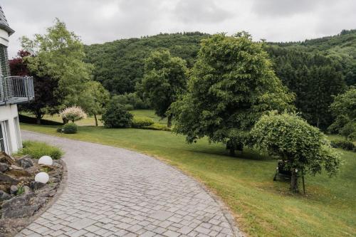 FeWo Vulkaneifelzeit / nahe Nürburgring - Apartment - Ueß