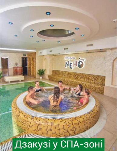 Hotel & Spa NEMO with dolphins, Charkov (fotografie 3)