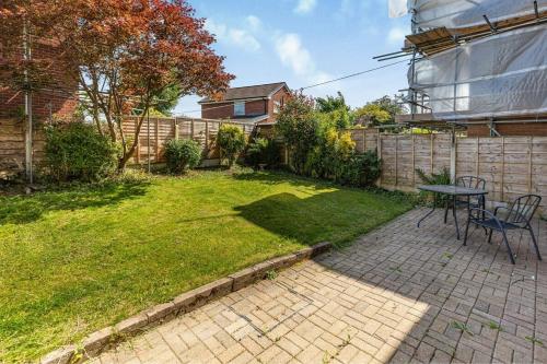 grădină, Desirable homely retreat in macclesfield in Macclesfield Central
