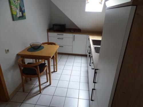 Konyha, Camping Relles Mühle (Camping Relles Muhle) in Preischeid