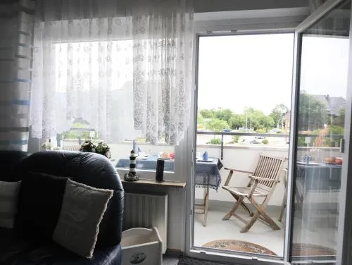2-Zimmer-Appartement im 1. Obergeschoss mit Hallenschwimmbad und Sauna. in Westerland, Deutschland