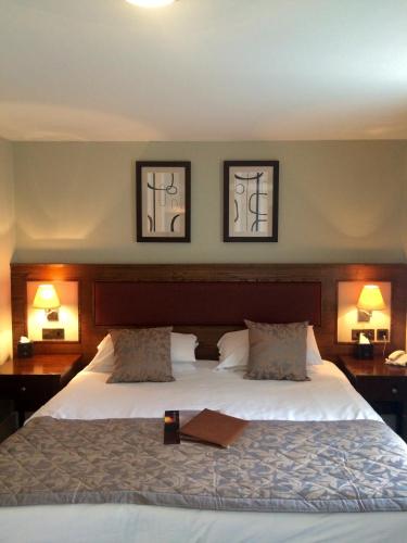 The Plough Inn & Restaurant - image 7