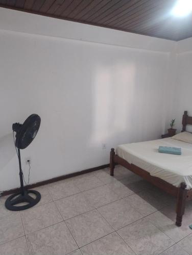Single Bed in Dormitory Room room in A Casa Jambu Mineiro