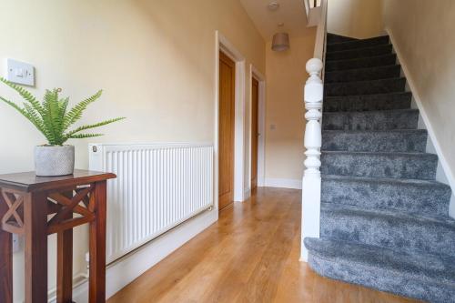 Beechwood House by Tŷ SA - ICC & Celtic Manor (Beechwood House by Ty SA - ICC & Celtic Manor) in ออลเวย์