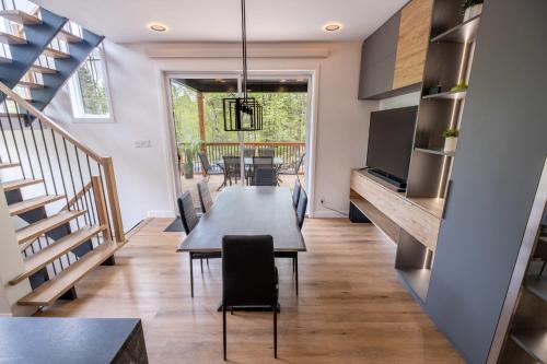 Nature Comfort & SPA - Chalet Moderno in 史特布麗姬特德拉維(QC)