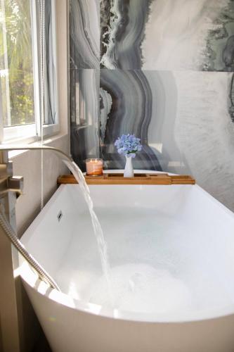 Bagno, Elegant chalet 2 minutes from the beach Ideal families in Salitran