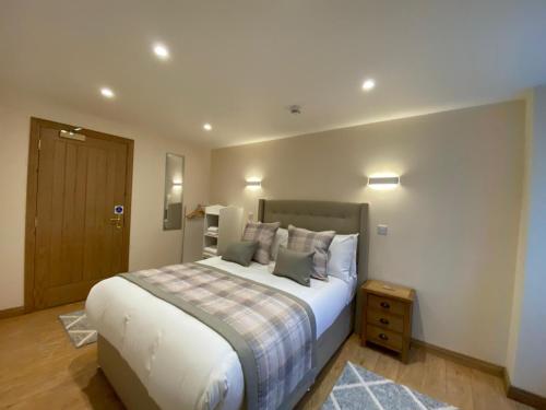 Waverley Inn Apartments Room Type - Apartment with Shower