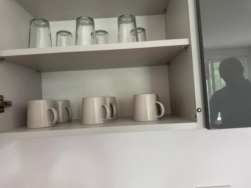 Premium Apartment mit Terasse & Zentraler Lage, Berlino (foto 9)