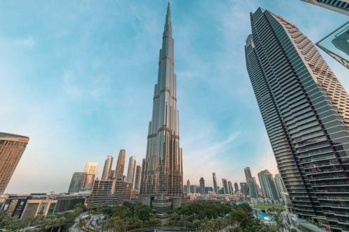Grand 4BR Burj View PS5 at Burj Vista Downtown, Dubaj (zdjęcie 6)