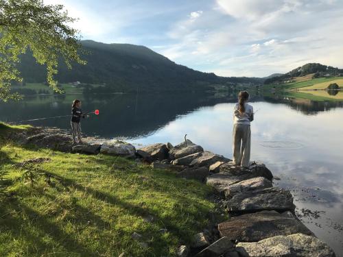 West coast peace in Sørbøvågen
