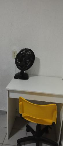 Yellow Hostel in เอร์เมลิโน มาตารัซโซ