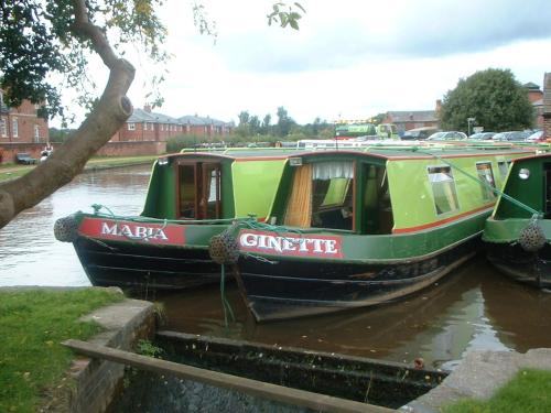 Stone - Boat - Sleeps 2 - Pet Friiendly- 85ws in St Michael's & Stonefield