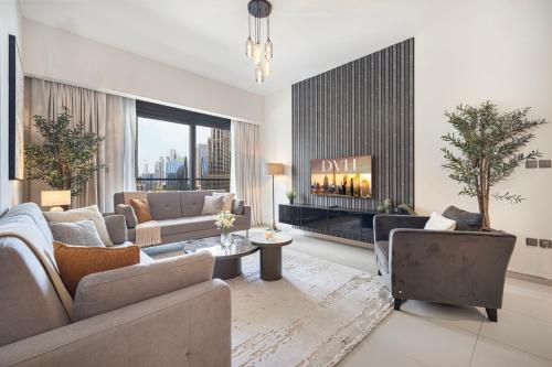 Act 1 Act 2 Towers, Luxury 4BR, Full Burj Khalifa View Balcony, Pool, Gym, Dubaj (zdjęcie 3)