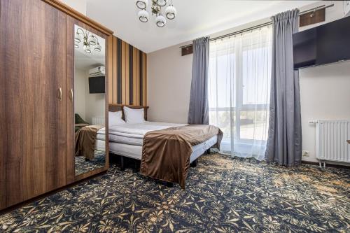 2 twin beds