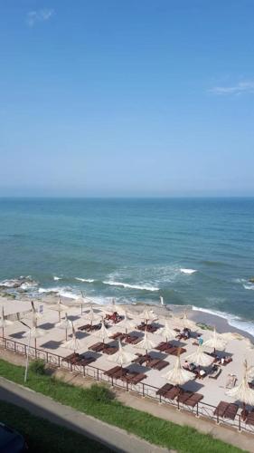 منظر, Hotel Azur in كوستي نيستي