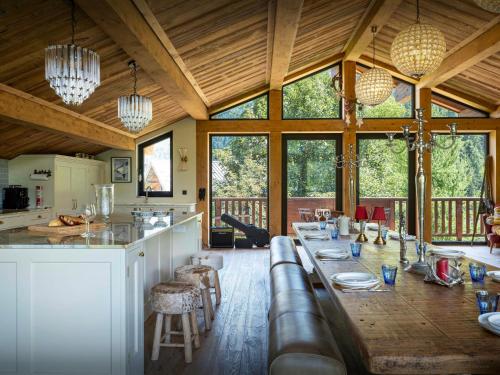 Kitchen, Chalet Wonderland - OVO Network in Seez