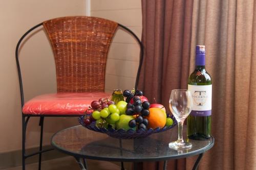 طعام و مشروبات, Swarna Nature Villa in جامبولا