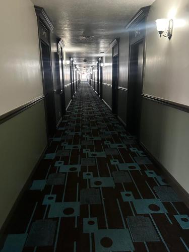 Hotel Arthur by OYO Glenwood Hwy 34 - 로비