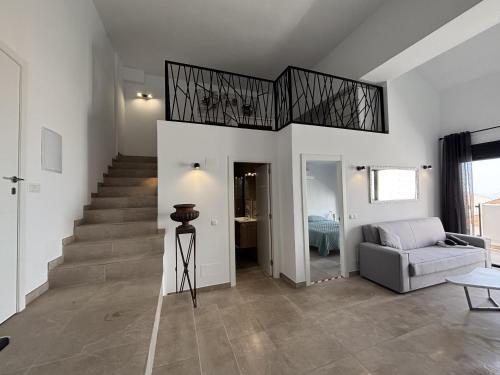 kawasan lounge/TV kongsi, Apartamentos & SPA Torres de San Juan in Pusat Bandar Nerja