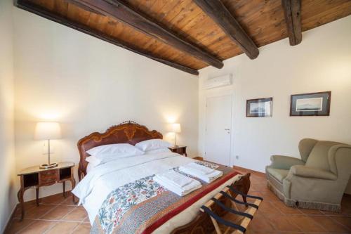 Palazzo Marigliano, Neapel (Foto 10)