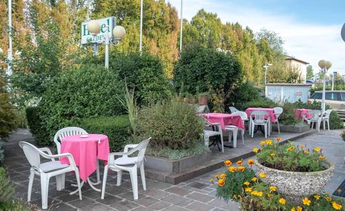 Hotel Garden Bologna – Anzola dell'Emilia, KY