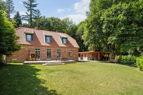Viesnīcas āriene, Rückzugsort Försterei - naturnah (GUT KLETKAMP "Forsterei" - Freistehendes Backsteinhaus mit 4 Schlafzimmern ruhig am Waldrand gelegen) in Blekendorf