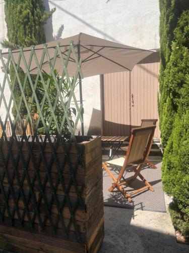 Chalet bois avec terrasse dans le Sauternais in Barsac
