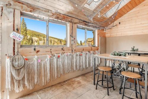 Secluded Escape for 10 Hot Tub Game Room & More in Blue River