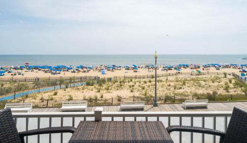 Seaside Star - On The Boardwalk