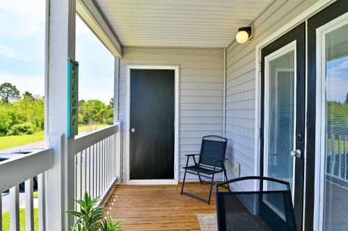 Pool Hot Tub Pickle Ball Gym - Close to Sports Complex & Includes FREE ACTIVITIES near Jack Edwards Airport
