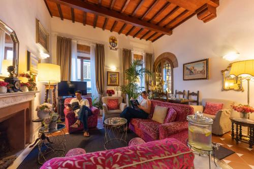 Hotel Maxim Axial near Palazzo Vecchio