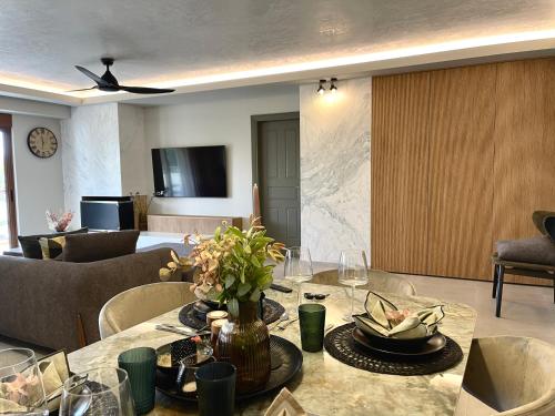 Modern Athenian Riviera Apartment, Ateny (zdjęcie 3)