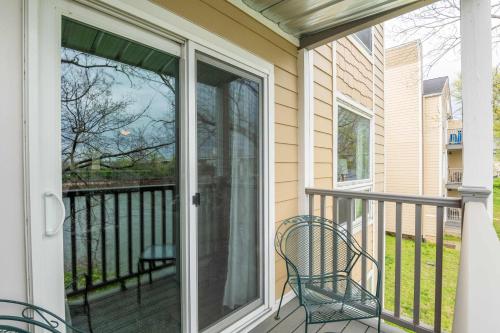 Riverfront Charm - A Scenic Downtown Stay for 6, Nashville (zdjęcie 6)
