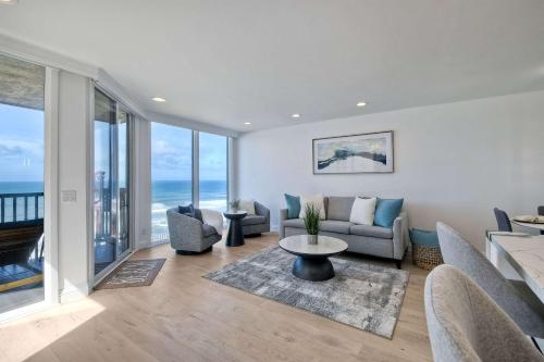 Solana Sunset - Stunning Beachside Retreat for 4 in Solana Beach