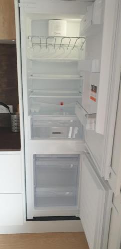 Cozy 2-Room Apartment, 10 min Walk to Tram for Geneva in Gaillard